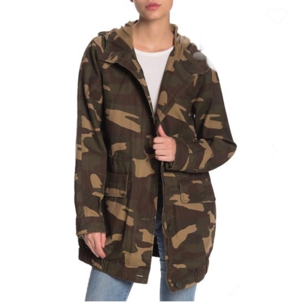 NWT Levi’s Camouflage Army Utility Jacket Size Large Hooded Parka